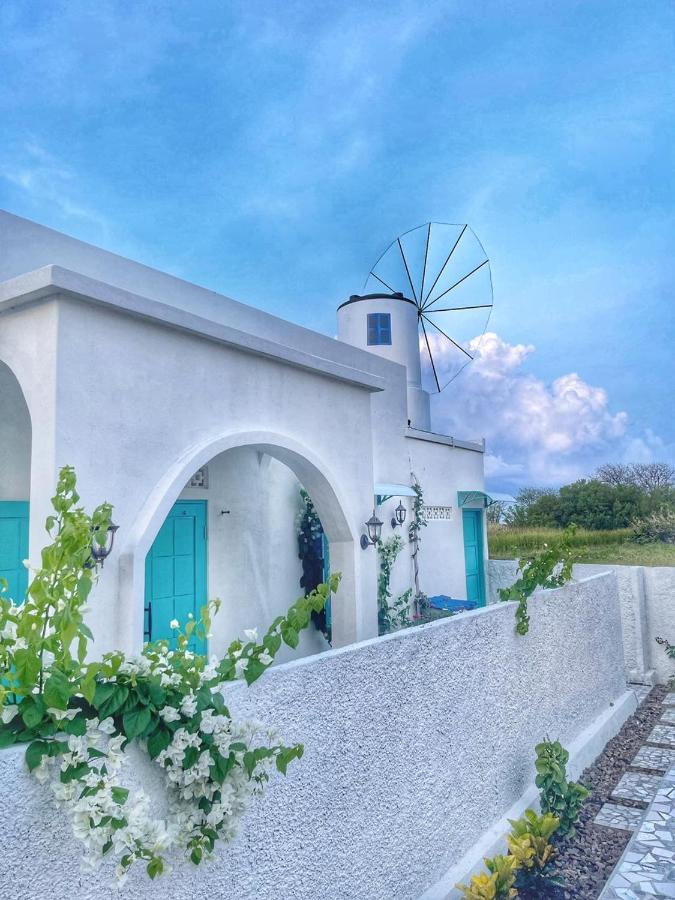 Anjo Maumere Hotel & Restaurant Екстериор снимка