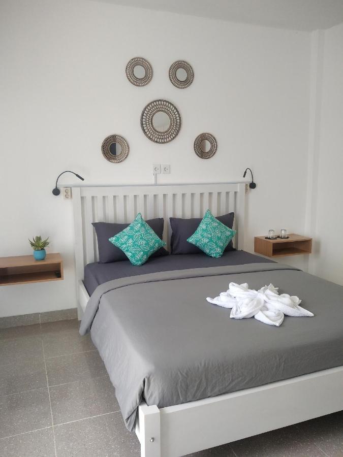 Anjo Maumere Hotel & Restaurant Екстериор снимка